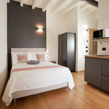 Annama Coliving Apartment Brescia Exterior photo